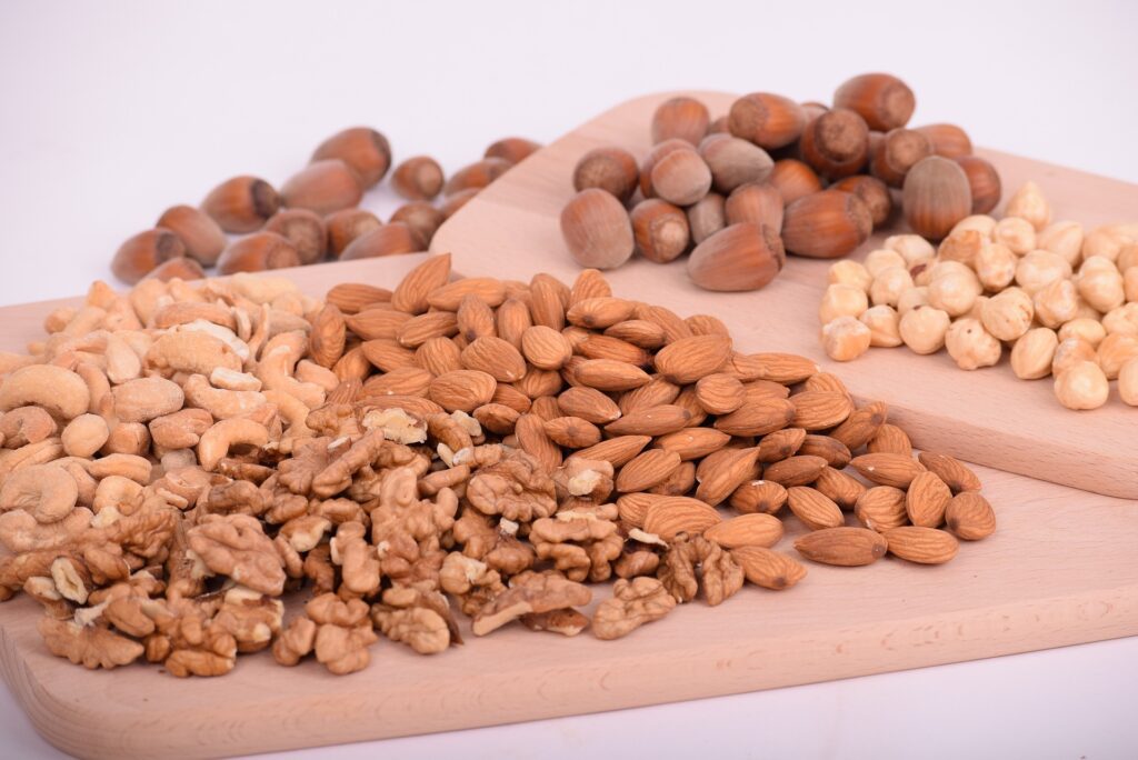 9-Foods-High-in-Antioxidants-nuts