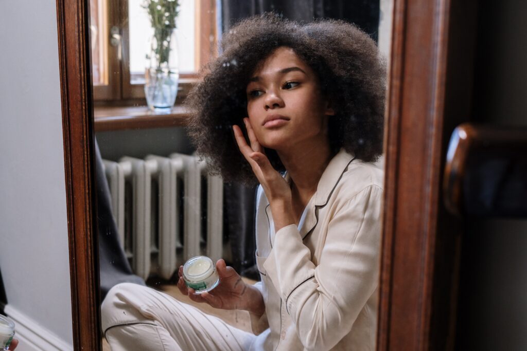 Skincare-Products-You-Need-in-Your-Routine