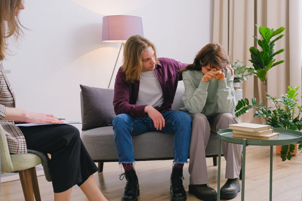 Benefits-of-Talk-Therapy-for-Your-Mental-Health-improved-relationships